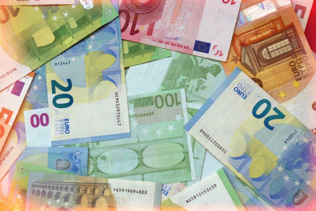 Kako ostvariti financijsku ravnotežu uz obitelj Kako ostvariti financijsku ravnotežu uz obitelj